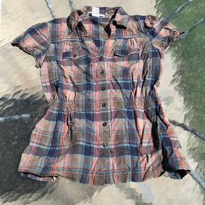 Cute plaid shirt